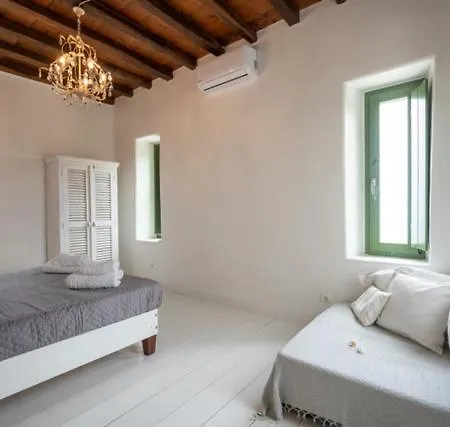 Апартаменты Irilia, Private Pool With Unrestricted Sea View Фанари