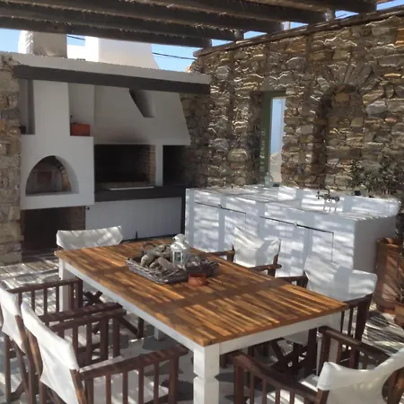 Irilia, Private Pool With Unrestricted Sea View Appartement *
