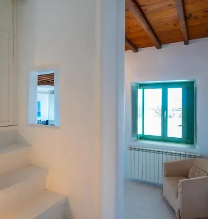 Irilia, Private Pool With Unrestricted Sea View Apartmán