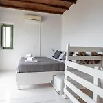 Irilia, Private Pool With Unrestricted Sea View Lejlighed *