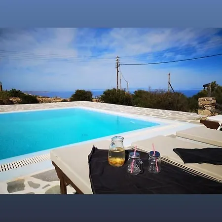 아파트 Irilia, Private Pool With Unrestricted Sea View *